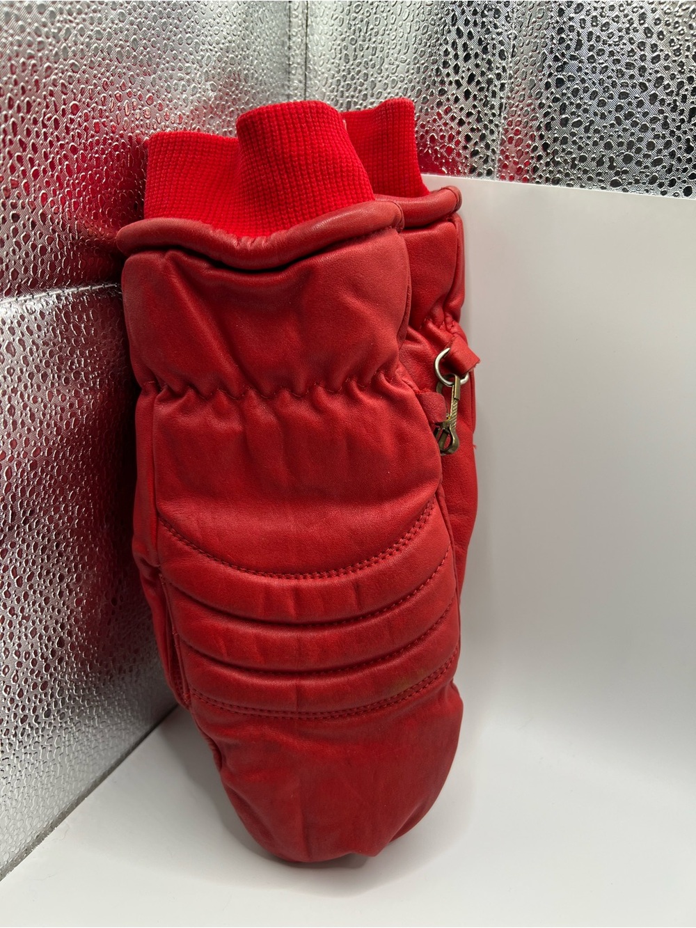 Red Quilted Women's Ski Gloves
